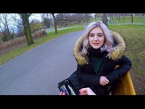 ❤️ Swallows sperma e nxehtë e një të huaji për para - blowjob në park nga Eva Elfie ☑ Qyrje tek ne